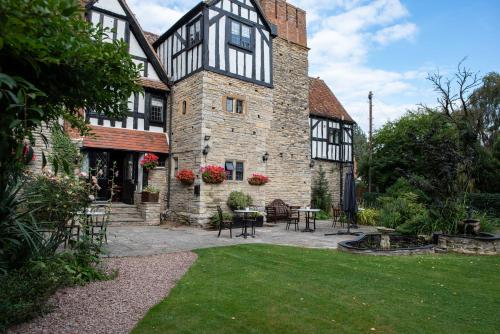 Gallery image of Karma Salford Hall Hotel in Bidford