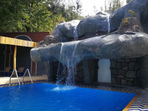 Piscina en o cerca de Riad Jnane Imlil