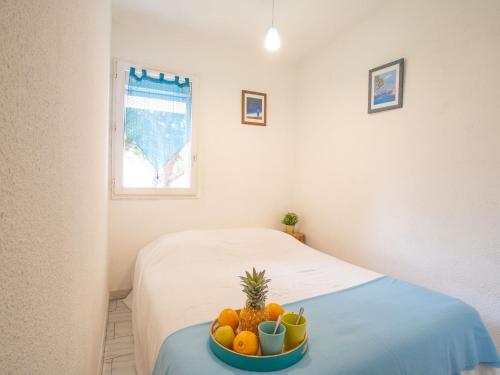 Apartment Les Cyprianes-3 by Interhome