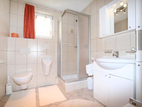 Apartment Schaller by Interhomeにあるバスルーム