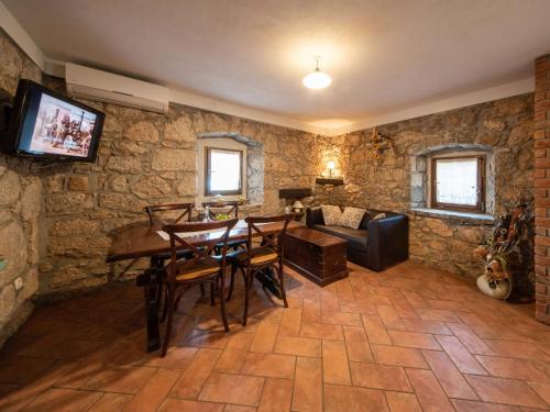 Apartment Evići by Interhome