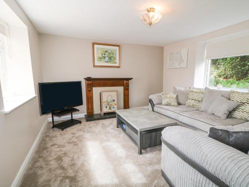 Whitethorn House – Photos 3