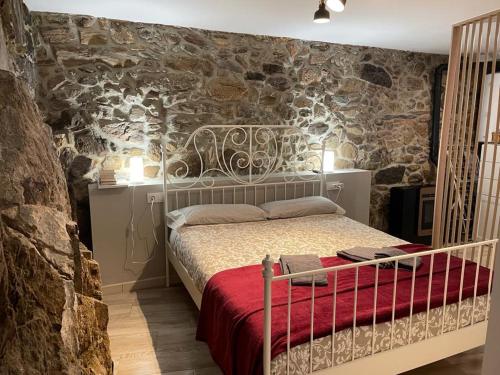 Posteľ alebo postele v izbe v ubytovaní "El loft de Áurea" en la Ribeira Sacra