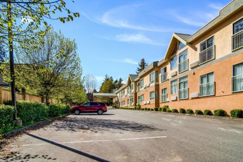 Afbeelding uit fotogalerij van Motel 6 Surrey, Bc in Surrey