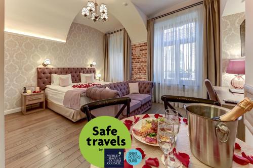 Paul Apartments Boutique Hotel, Kudrovo, Russia