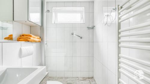 Kylpyhuone majoituspaikassa Hamburg Niendorf-Suite