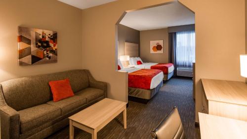 Gallery image of Best Western Plus New Cumberland in New Cumberland