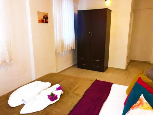 Postel nebo postele na pokoji v ubytování Manzara Apart A2 - Oludeniz - Holiday Apartments - Swimming Pool