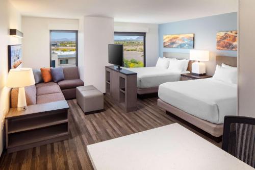 Gallery image of Hyatt House North Scottsdale in Scottsdale