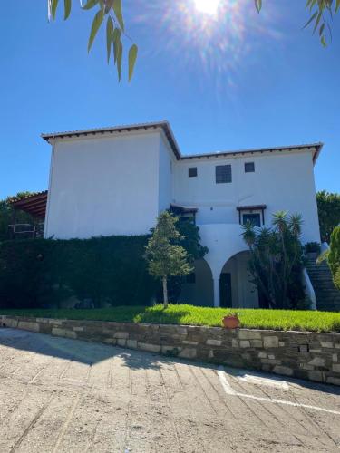 Fotografie z fotogalerie ubytování Villa POLYTIMI v destinaci Agia Paraskevi