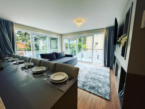 TV/trung tâm giải trí tại Apartamento Luz da Aurora - Próximo a Rua Coberta