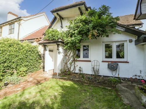 Old Pump Cottage – Photos 2