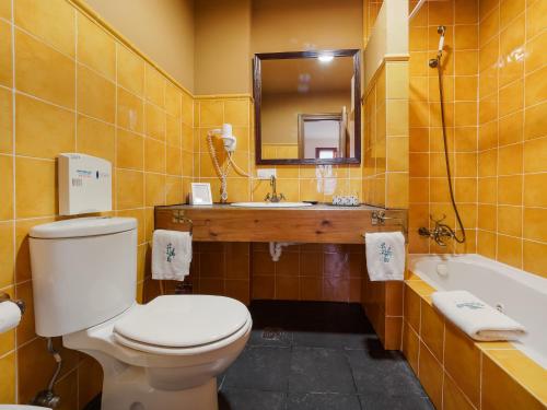 Bagno di Hotel Rural Casona de Cefontes