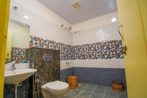 A bathroom at DC comforts