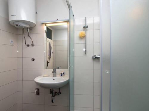 Apartment near sandy beach