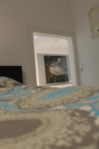 Katil atau katil-katil dalam bilik di Monteurwohnung Ferienwohnung Rose in Isenbüttel Nähe Gifhorn, Wolfsburg, Braunschweig
