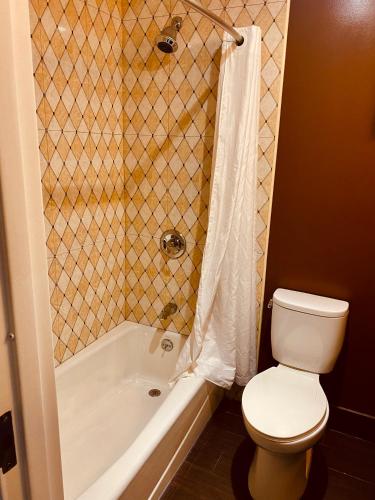 JFK Rockaways Inn – Photos 2