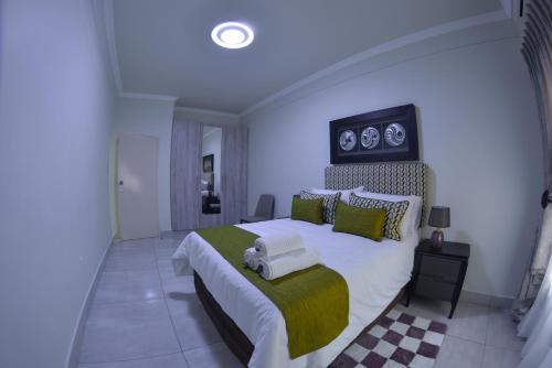 Foto da galeria de Apartment Two-One-Two Eleven em Gaborone