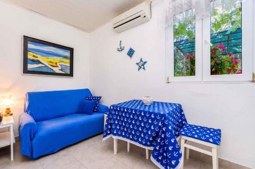 Posezení v ubytování Holiday home in Novi Vinodolski 15428