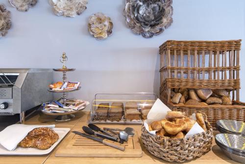 Jídlo v hotelu nebo okolí