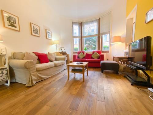 Comfortable Riverside Flat, Glasgow, Marea Britanie