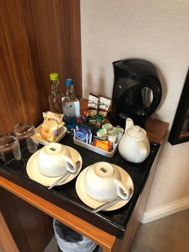 Makanan di atau berdekatan hotel