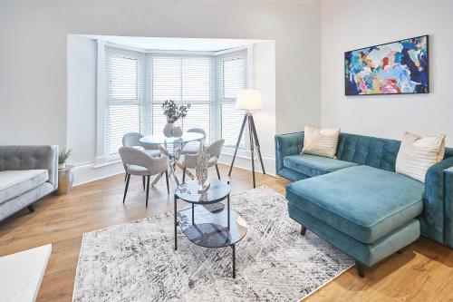 Χώρος καθιστικού στο Host & Stay - 39 Marine Parade
