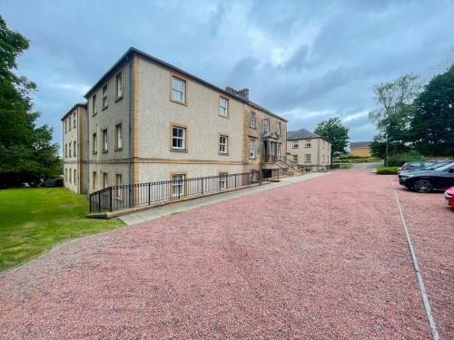Watson Green Chic Flat - Golf Course