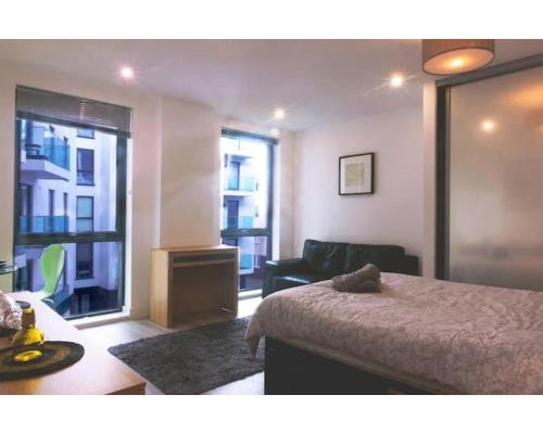 Beautiful Harbourside apartment, Bristol, United Kingdom