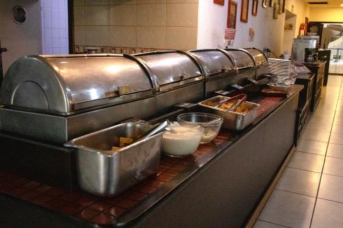 Φαγητό σε αυτό το ξενοδοχείο ή κάπου εκεί κοντά