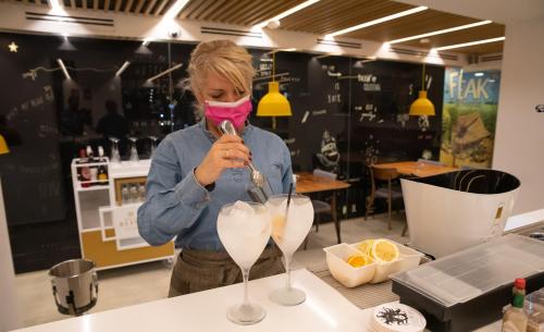 Os clientes hospedados em Hotel Melibea by gaiarooms