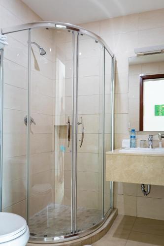 Ванная комната в Imperla Hotel