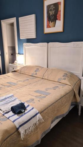 Een bed of bedden in een kamer bij Home Garden Rome Casa Kangen