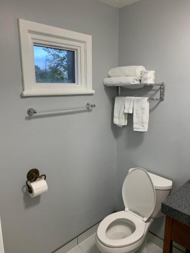 Ένα μπάνιο στο Champlain Motor Inn