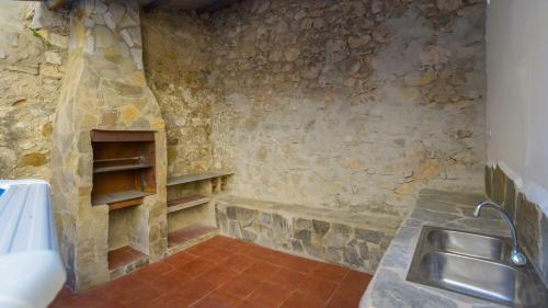 A kitchen or kitchenette at Casa El Descansito del Rey Alora by Ruralidays