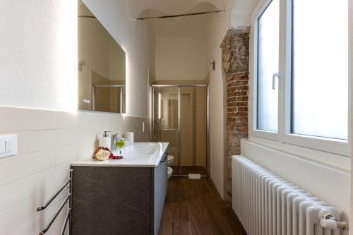Gallery image of Cocastelli 1 - Smart Holiday in Mantova