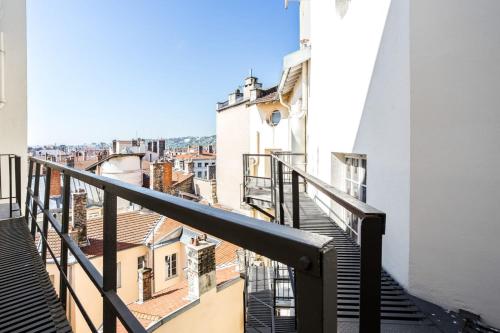 vista dal balcone di un edificio di Charming flat with balcony near Place des Jacobins - Lyon - Welkeys a Lione
