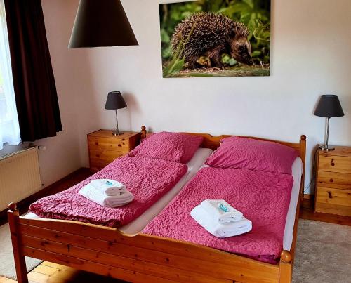 Postel nebo postele na pokoji v ubytování Grüner Baum