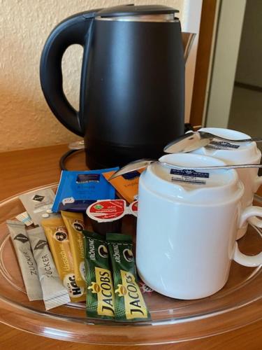 Kaffee-/Teezubehör in der Unterkunft Hotel Tanneneck