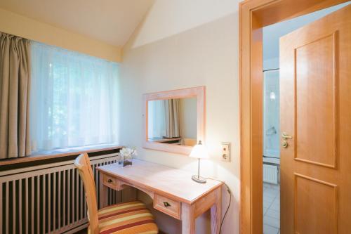Kylpyhuone majoituspaikassa Hotel Landhaus Höpen