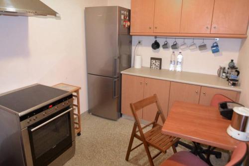 Georgia's Cozy Apartment in Koukaki