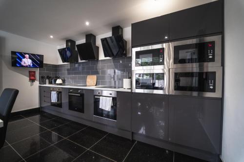The Ashcroft Studios & Apartments with Free Parking photo 62
