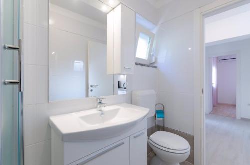 Phòng tắm tại Apartments in Crikvenica 39058