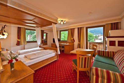 Gallery image of Landhotel Denggerhof in Mayrhofen