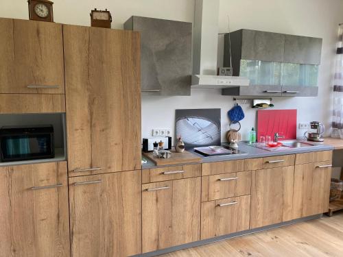 Kuchyň nebo kuchyňský kout v ubytování Gästewohnung Mosbach