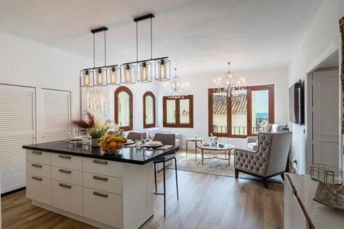 1 Puerto Banus second line, luxury apartement
