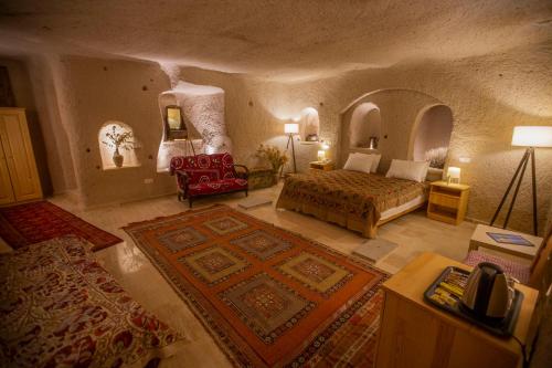 Postel nebo postele na pokoji v ubytování Maze Of Cappadocia Hotel