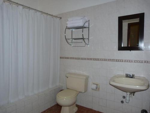 Ένα μπάνιο στο La Posada Del Fraile
