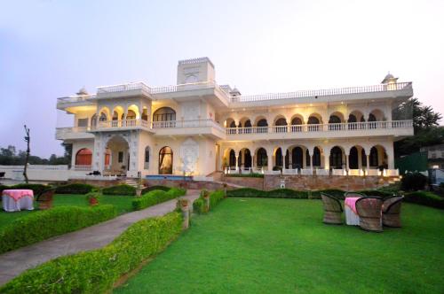 Talai Bagh Palace – Photos 2
