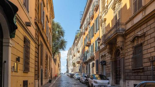 Gregoriana Luxury Rental in Rome